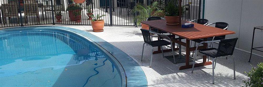 Peppercorn Motel Clermont Экстерьер фото